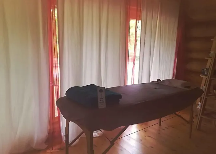 In 2611 بيت للعطل *