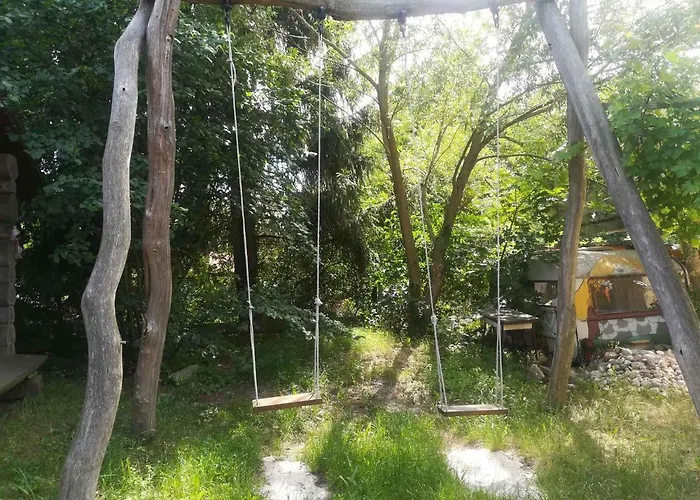 In 2611 بيت للعطل *