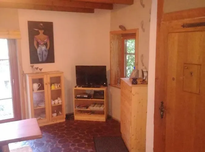 In 2611 بيت للعطل *